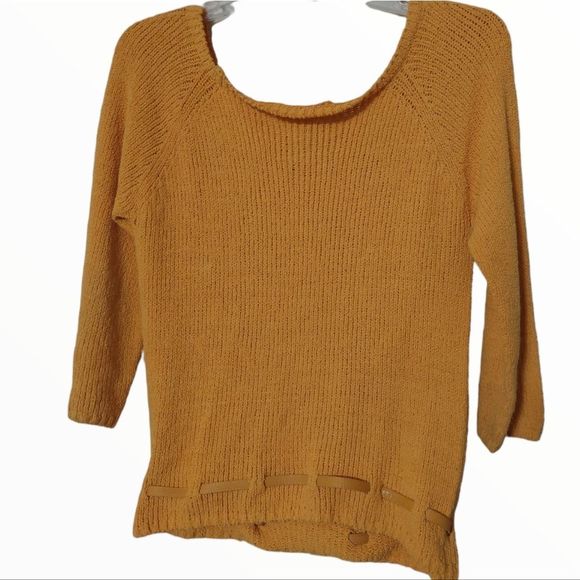 ESCADA Scoop Neck Belted Sweater Blouse - Picture 2 of 8